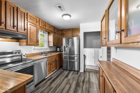 8149 S Pennsylvania Street Indianapolis IN 46227