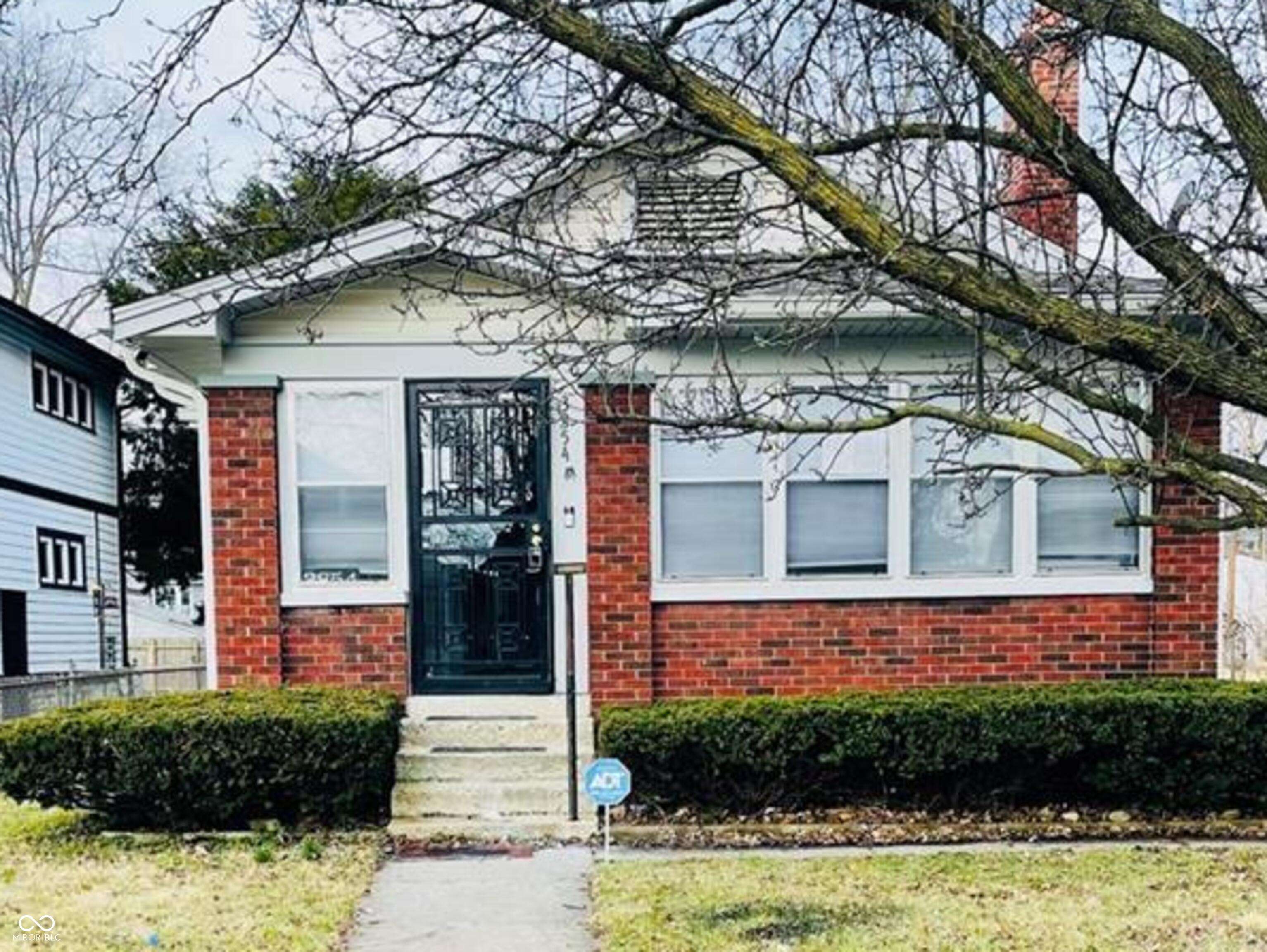 3854 Winthrop Avenue Indianapolis IN 46205