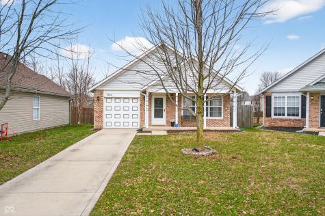 2002 Falcon Court Franklin IN 46131