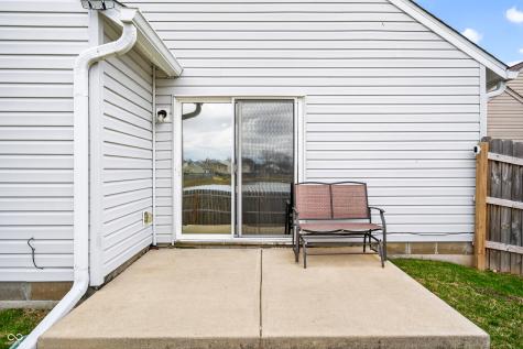 2002 Falcon Court Franklin IN 46131