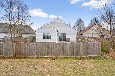 2002 Falcon Court Franklin IN 46131