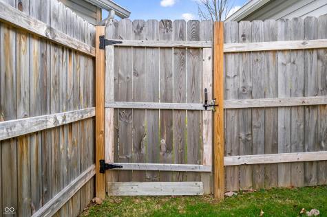 2002 Falcon Court Franklin IN 46131