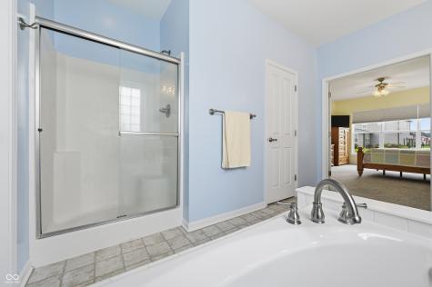 7851 Friends Creek Avon IN 46123