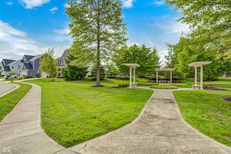 7851 Friends Creek Avon IN 46123