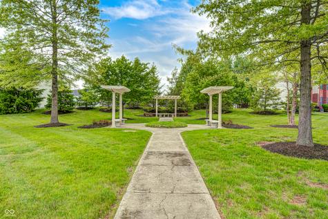 7851 Friends Creek Avon IN 46123
