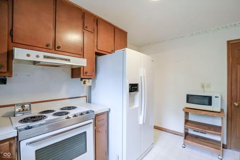 7702 Lindsay Drive Indianapolis IN 46214