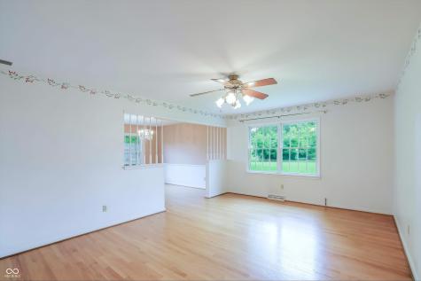 7702 Lindsay Drive Indianapolis IN 46214