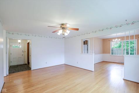 7702 Lindsay Drive Indianapolis IN 46214