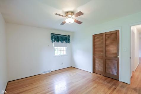 7702 Lindsay Drive Indianapolis IN 46214
