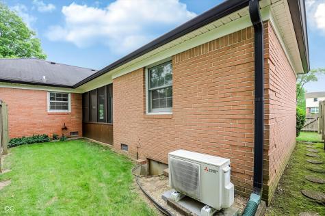 7702 Lindsay Drive Indianapolis IN 46214