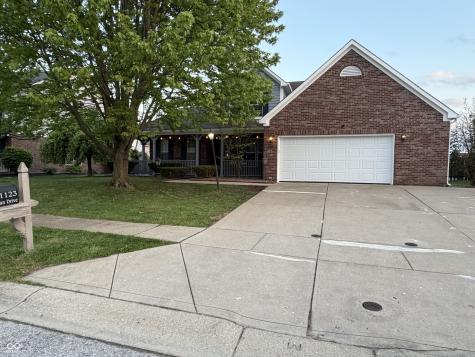 1123 Statesman Drive Brownsburg IN 46112