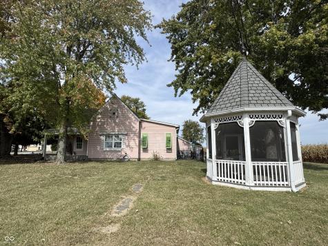 4589 N 200 W Greenfield IN 46140