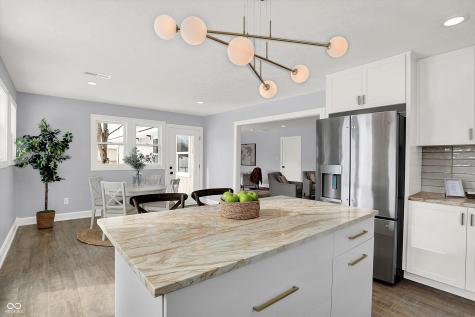 9785 Barth Drive Zionsville IN 46077