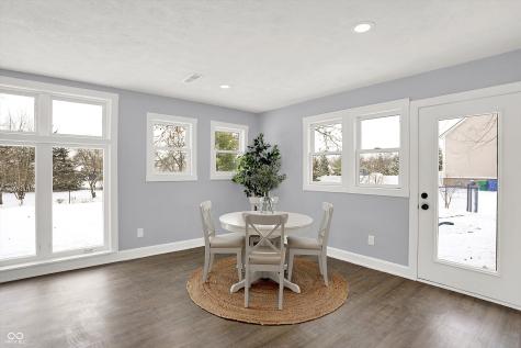 9785 Barth Drive Zionsville IN 46077