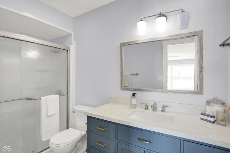 9785 Barth Drive Zionsville IN 46077