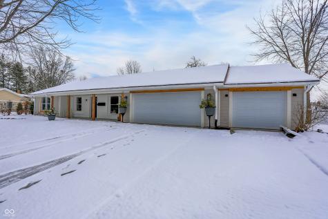 9785 Barth Drive Zionsville IN 46077