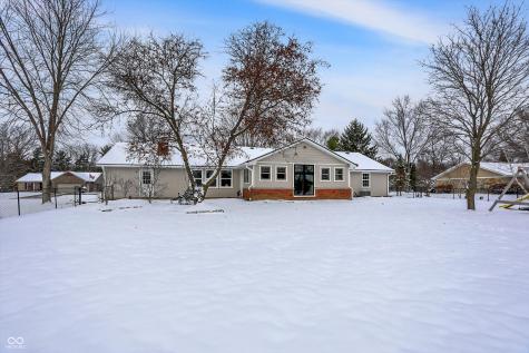 9785 Barth Drive Zionsville IN 46077