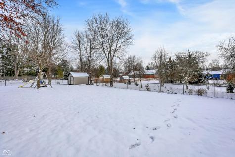 9785 Barth Drive Zionsville IN 46077