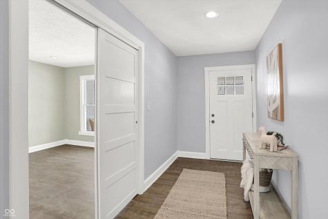 9785 Barth Drive Zionsville IN 46077