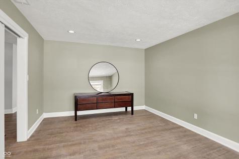 9785 Barth Drive Zionsville IN 46077
