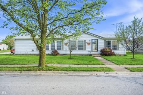 3336 Fall Valley Drive Columbus IN 47203