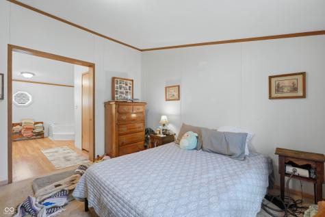 3336 Fall Valley Drive Columbus IN 47203