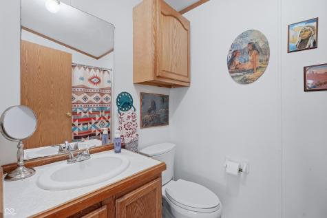 3336 Fall Valley Drive Columbus IN 47203