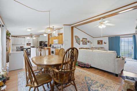 3336 Fall Valley Drive Columbus IN 47203