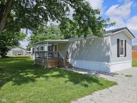 374 Worthington Street Worthington IN 47471