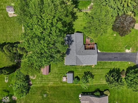 1092 S Quail Court New Palestine IN 46163