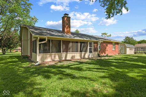1092 S Quail Court New Palestine IN 46163