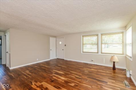 3226 Elmhurst Drive Indianapolis IN 46226