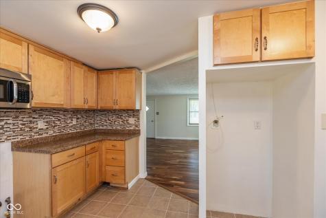 3226 Elmhurst Drive Indianapolis IN 46226