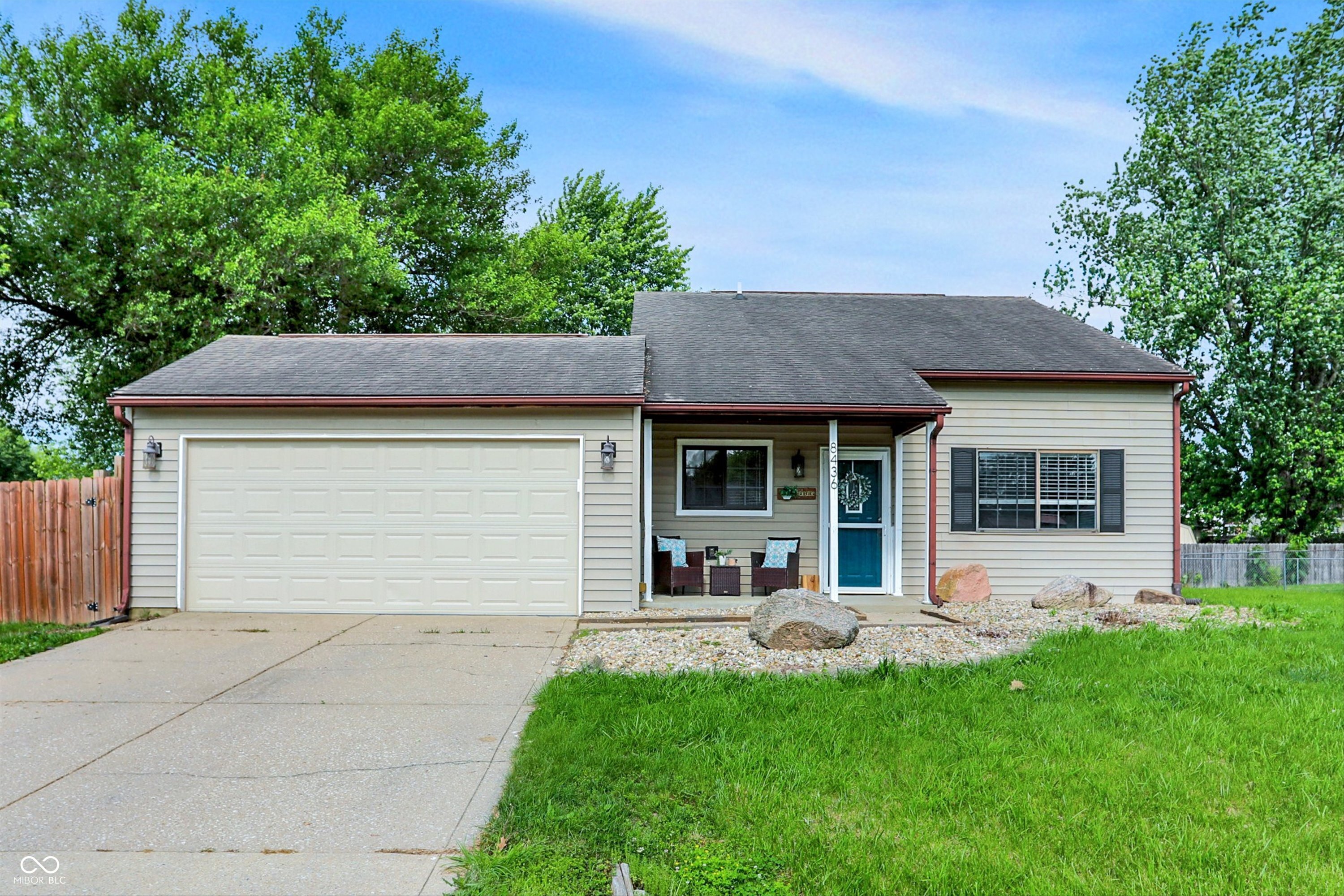 8436 Buckingham Drive Columbus IN 47201