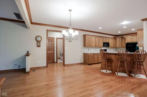 4380 Nottinghill Drive Avon IN 46123