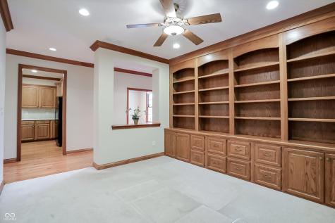 4380 Nottinghill Drive Avon IN 46123