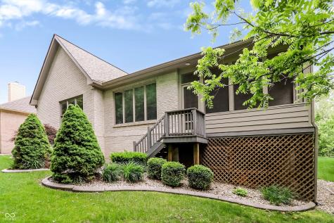 4380 Nottinghill Drive Avon IN 46123