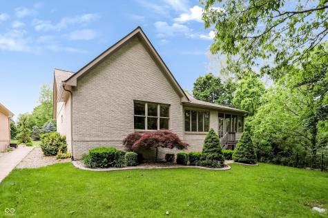 4380 Nottinghill Drive Avon IN 46123