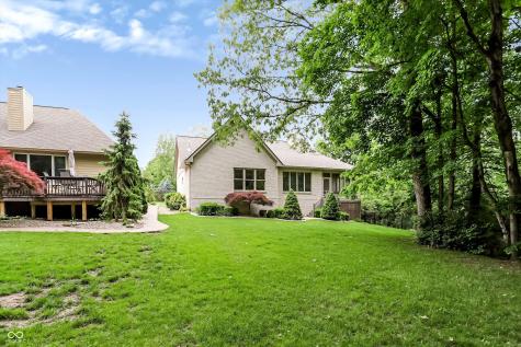 4380 Nottinghill Drive Avon IN 46123