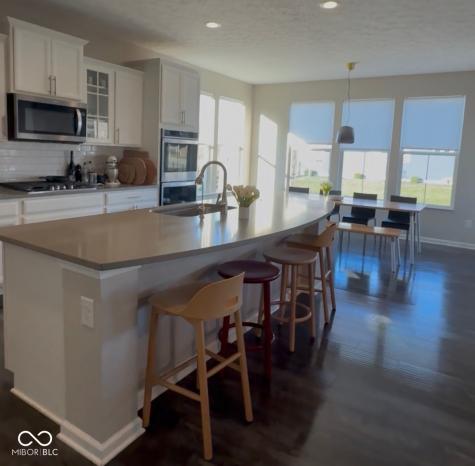 5898 Muscadine Way Zionsville IN 46077
