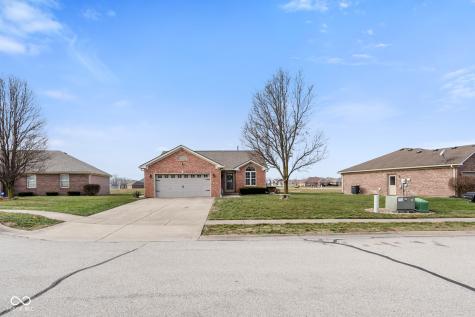 5964 Woodland Parks Court Columbus IN 47201