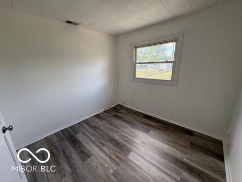 1210 S Shank Street Portland IN 47371