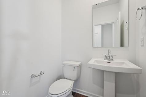 2736 Evergreen Avenue Plainfield IN 46168