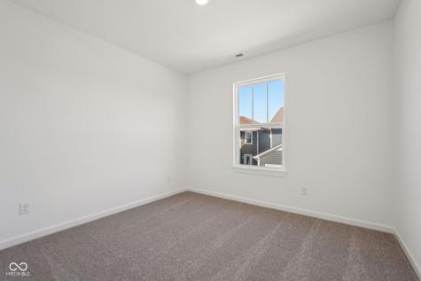 2736 Evergreen Avenue Plainfield IN 46168