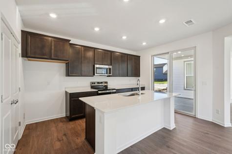2736 Evergreen Avenue Plainfield IN 46168