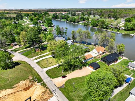 559 NW Santee Drive Greensburg IN 47240