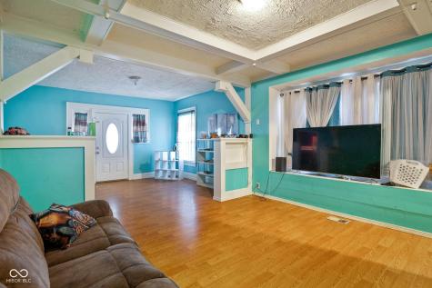 4809 E New York Street Indianapolis IN 46201