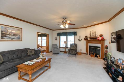 11040 Harness Way Indianapolis IN 46239