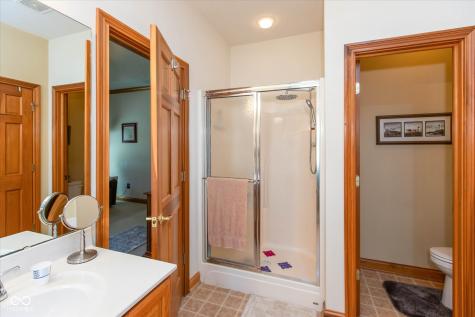 11040 Harness Way Indianapolis IN 46239