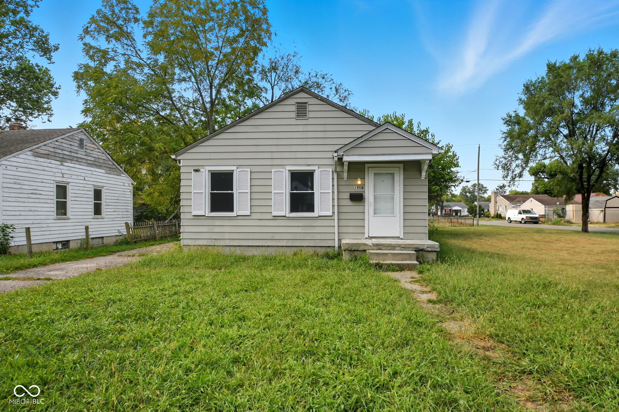 1950 N Dequincy Street Indianapolis IN 46218